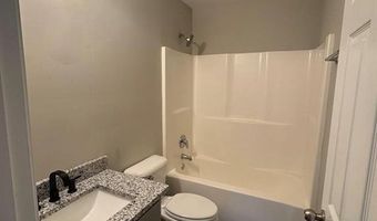 12 Georgian Cir, Adairsville, GA 30103