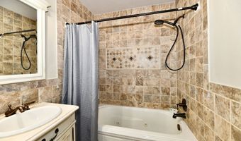 1910 Ivy Dr, Anderson, IN 46011