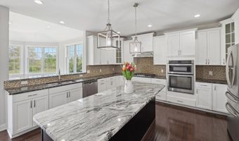 1840 Tapadera Dr, Ann Arbor, MI 48103