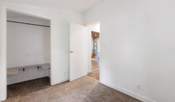 103 Cedar Dr, Andover, NJ 07860