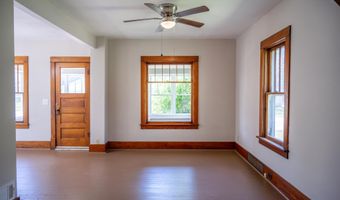132 S Walker St, Adams, WI 53910