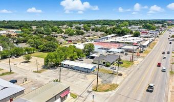 104 N Line St, Weatherford, TX 76086