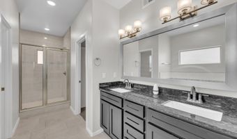 920 Texas Madrone Dr, Socorro, TX 79927