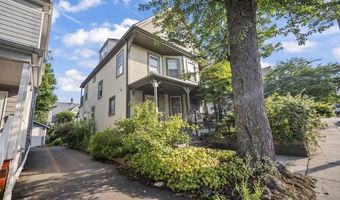 113 Dakota St, Boston, MA 02124