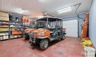 946 140 83 Honeysuckle Rdg, Almond, NC 28702