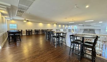 2180 Section Line Rd, Albertville, AL 35950