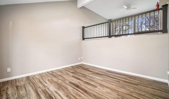 12 6th St, Barnegat, NJ 08005