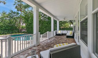 321 5TH St, Atlantic Beach, FL 32233