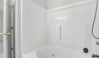 2511 Big Bear Ln, Indianapolis, IN 46217