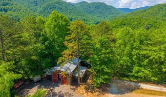 310 Wolf Creek Heights Rd, Almond, NC 28702