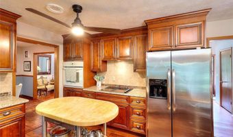 4915 MILLERS Trce, Peachtree Corners, GA 30096