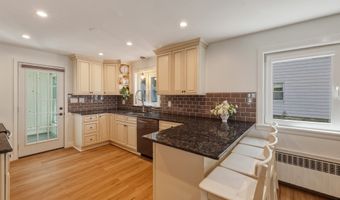 37 Cawley St, Bristol, CT 06010