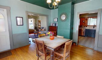 19 Russell St, Bangor, ME 04401