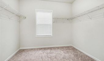 612 Auburn Crossing Dr, Auburn, GA 30011
