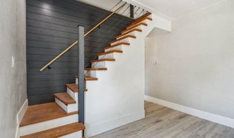 332 Arthur St, American Falls, ID 83211