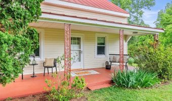 687 Gidsville Rd, Amherst, VA 24521