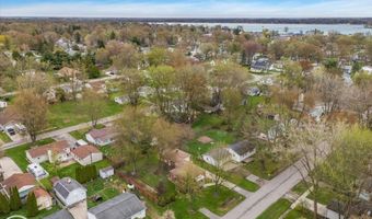 918 Columbia, Algonac, MI 48001