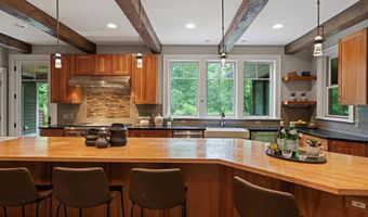 3867 Hawk Crest Rd, Ann Arbor, MI 48103