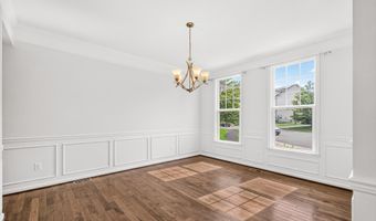 24823 BARRINGTON GROVE Ct, Aldie, VA 20105