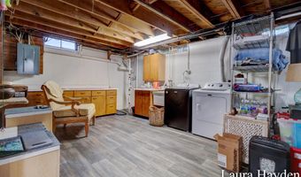 420 Pine Land Dr SE, Ada, MI 49301