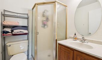 8406 THOMPSON Rd, Annandale, VA 22003