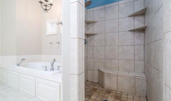 15 VAN MOL Rd, Alexandria, LA 71302