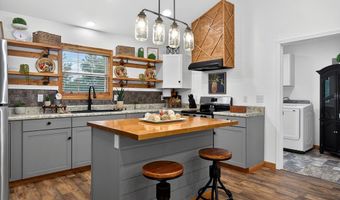 240 Dillon Ln, Baxter, TN 38544