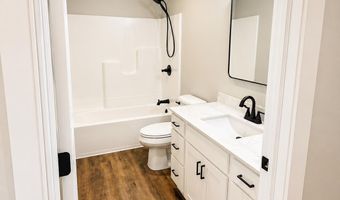 59 Westview Dr, Batesville, IN 47006