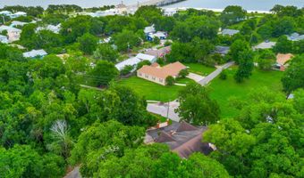 526 N 2nd St, Bay St. Louis, MS 39520