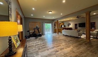 3906 NE Cadbury Ave, Bentonville, AR 72712