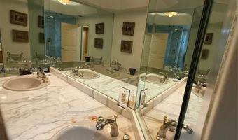 3700 Island Blvd C203, Aventura, FL 33160
