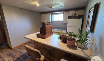 315 S 4th St W, Baker, MT 59313