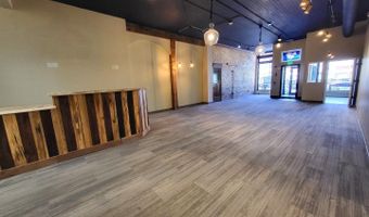 115 S Main St, Algonquin, IL 60102