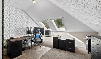 133 Ambleside Way, Amherst, OH 44001