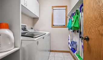 405 D Ave, Atkins, IA 52206