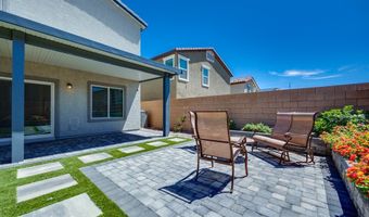 10963 Preston Trails Ave, Las Vegas, NV 89166