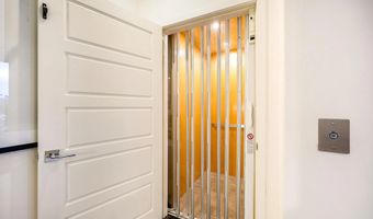 2858 Avella Cir, San Diego, CA 92108