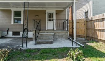 1106 Wade St, Aliquippa, PA 15001
