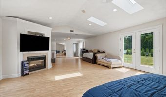 294 Saw Mill Rd, Glocester, RI 02857