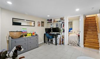 138 MERCY St, Philadelphia, PA 19148