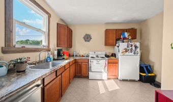 424 Broadway St, Aurora, IN 47001