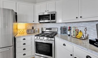 14118 Fresian Ave, Apple Valley, CA 92307