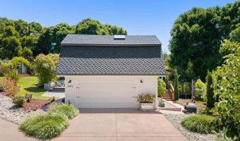 995 Old Farm Ln, Aptos, CA 95003