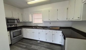 109 Powell Cir W, Andalusia, AL 36420