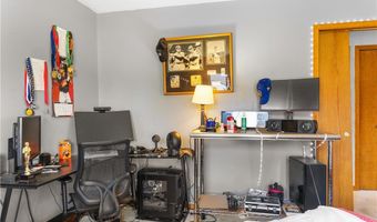 4082 Huntington Ct, Ashtabula, OH 44004