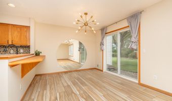 15570 Finch Ave, Apple Valley, MN 55124