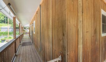 17088 N Fork River Rd, Abingdon, VA 24210