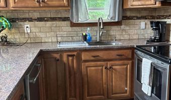 74 Chapman Cir, Albrightsville, PA 18210