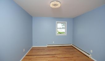 35 McAlpin St 6, Albany, NY 12209