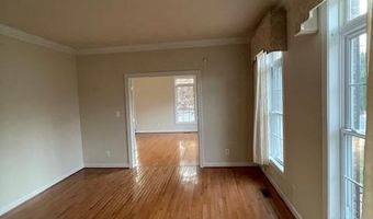 2907 DUMAS St, Alexandria, VA 22306